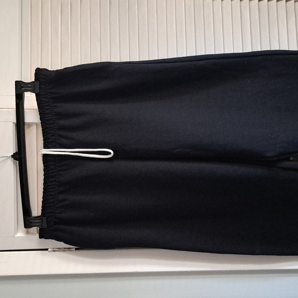 Black sweatpants